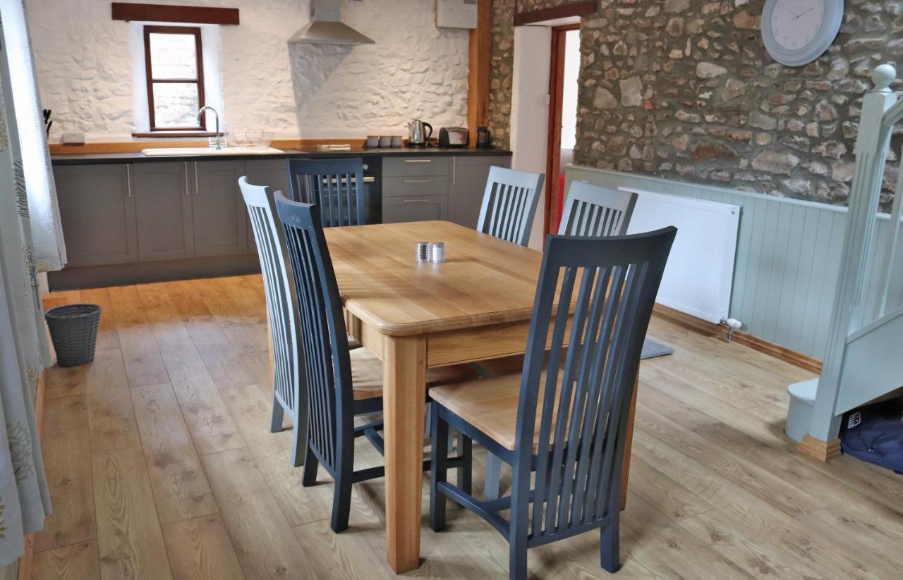 Pullman Cottage - The Culm Valley Inn Culmstock Eksteriør bilde